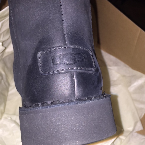 NWT Ugg Elly leather boot brand new size 5.5 leather - Picture 3 of 14